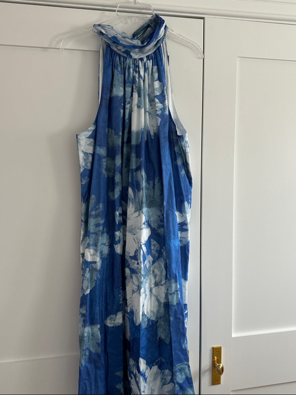 Sara Campbell Blue and White Floral Midi Dress